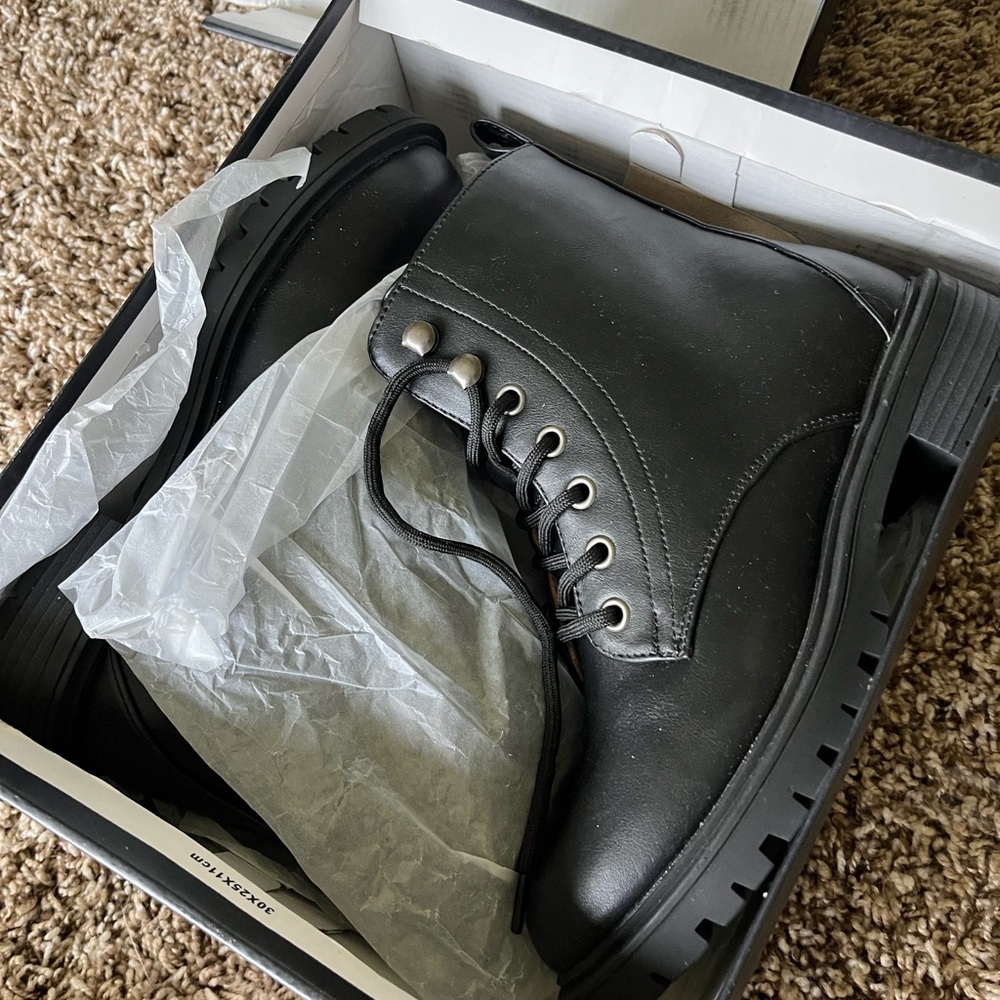 French Connection Women’s Black Stewart Boots Size 6